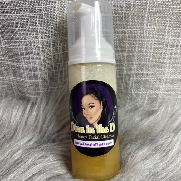 2oz Foam Honey Facial Cleanser - Picture 3 of 3